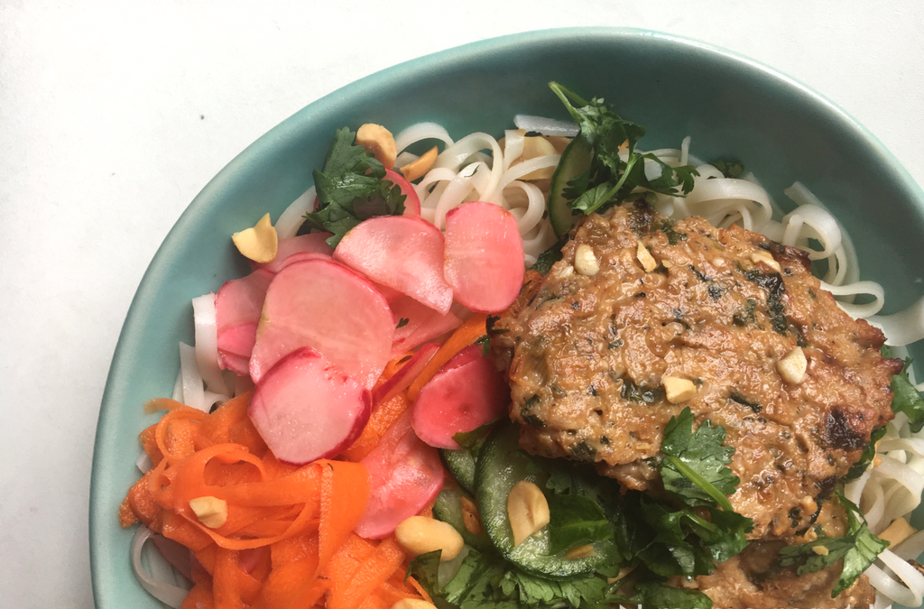 Meal Prep These Bahn Mi Noodle Bowls